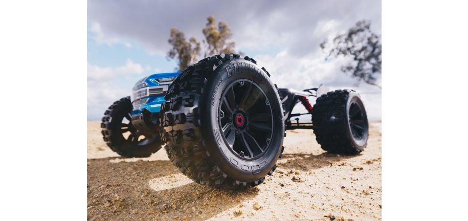 Everything You Ever Wanted to Know About Arrma Kraton 6s