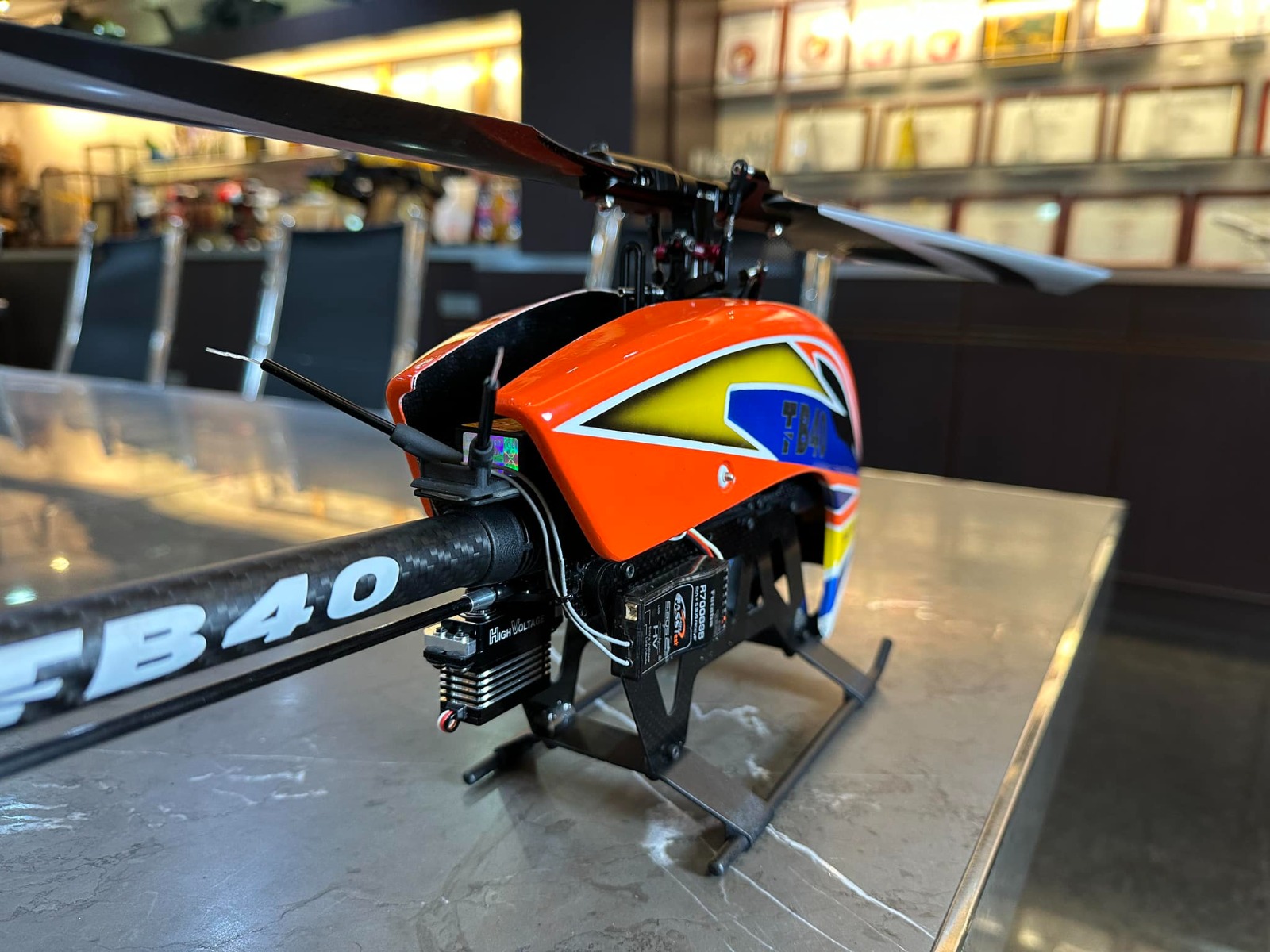 ALIGN TB40 キット　モーター付き　アライン T-REX Align TB40 Helicopter Kit with 400MX (1100kv) Motor – HeliDirect